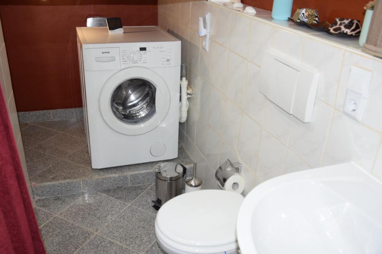 Femerosa Apartment - Mit Garten - Free Wifi บราวน์ชไวก์ ภายนอก รูปภาพ
